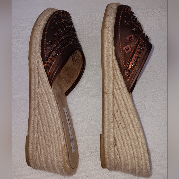 No Boundaries~Brown Neutral Sequin Beaded Espadrille Wedge Sandals - Picture 9 of 14
